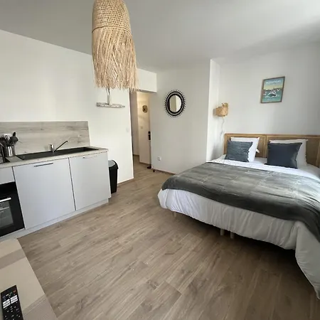 Esprit Maritime - 2p Centre-ville, Place Dalton شقة